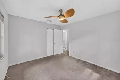 4820 NE 4th Place, Gainesville, FL 32641 - Photo 19