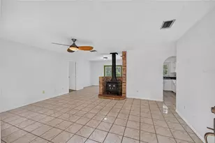 4820 NE 4th Pl, Gainesville, FL 32641 - Photo 11