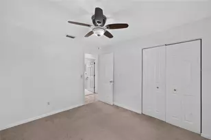 4820 NE 4th Pl, Gainesville, FL 32641 - Photo 15
