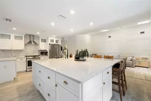 2322 NW 14th Pl, Gainesville, FL 32605 - Photo 17