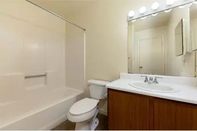 83 SE 16th Avenue #E303, Gainesville, FL 32601 - Photo 13