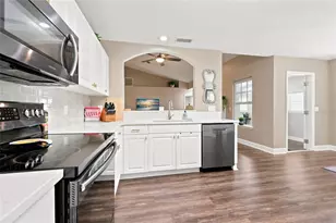 5300 NE 52nd Pl, High Springs, FL 32643 - Photo 9