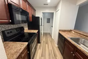 3705 SW 27th St, Gainesville, FL 32608 - Photo 7