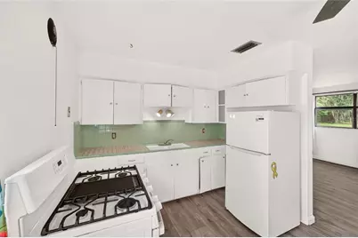2125 NE 6th Terrace, Gainesville, FL 32609 - Photo 11