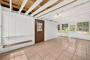 2125 NE 6th Ter, Gainesville, FL 32609 - Photo 5
