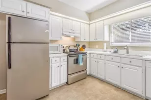 2925 NW 31 Terrace, Gainesville, FL 32605 - Photo 11