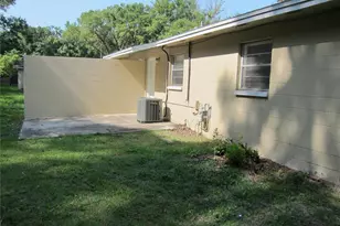 37 NE 21st Terrace, Gainesville, FL 32641 - Photo 3