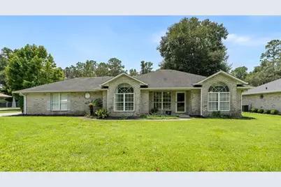 200 NW Charlotte Glen, Lake City, FL 32055 - Photo 1