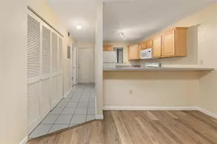 77 SE 16th Ave, Gainesville, FL 32601 - Photo 3