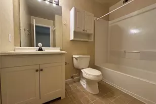 77 SE 16th Ave, Gainesville, FL 32601 - Photo 15