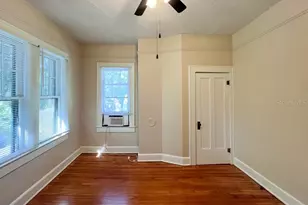 318 NE 2nd Ave, Gainesville, FL 32601 - Photo 17