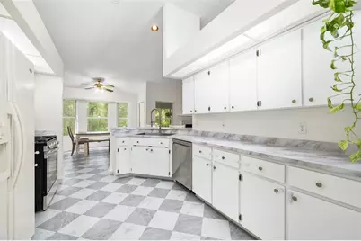 10001 NW 12th Lane, Gainesville, FL 32606 - Photo 19
