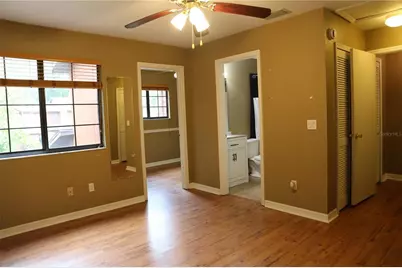 5831 SW 9th Place, Gainesville, FL 32607 - Photo 19