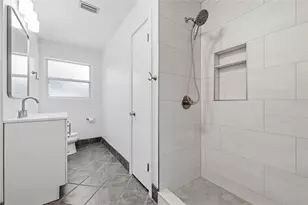 1503 NW 17th St, Gainesville, FL 32605 - Photo 17