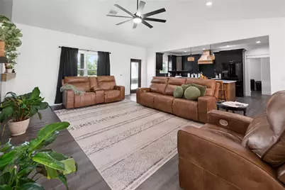 3396 NW 31st Avenue, Bell, FL 32619 - Photo 9
