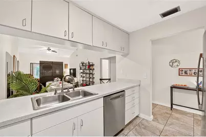 11413 NW 67th Terrace, Alachua, FL 32615 - Photo 3
