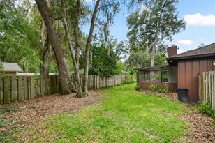 7713 SW 9th Pl, Gainesville, FL 32607 - Photo 35