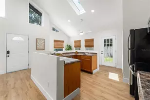 3177 NW 9th Terrace, Gainesville, FL 32609 - Photo 9