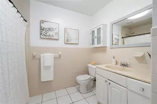 3177 NW 9th Terrace, Gainesville, FL 32609 - Photo 19