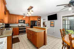 1317 SW 98 St, Gainesville, FL 32607 - Photo 15