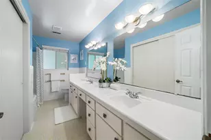 817 NW 37th Dr, Gainesville, FL 32605 - Photo 27