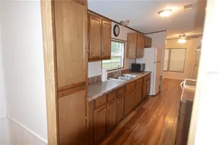 1182 NW 27th Terrace, Bell, FL 32619 - Photo 9
