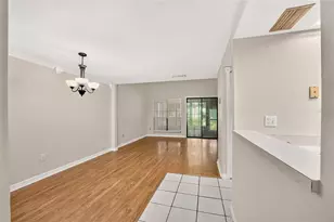 924 SW 57th Dr, Gainesville, FL 32607 - Photo 9