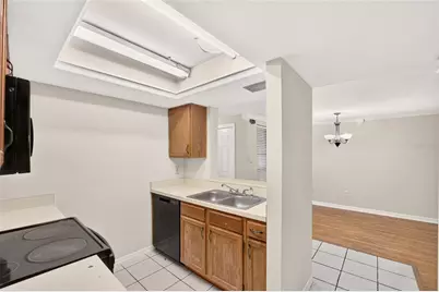924 SW 57th Drive, Gainesville, FL 32607 - Photo 3