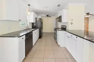 206 NE 6th St, Trenton, FL 32693 - Photo 21