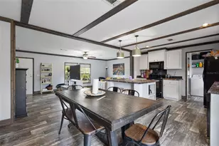 9490 NE 77th Pl, Bronson, FL 32621 - Photo 11
