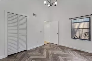 7200 SW 8th Ave, Gainesville, FL 32607 - Photo 9