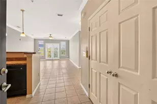 1185 SW 9th Rd, Gainesville, FL 32601 - Photo 3