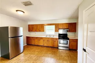 420 N Court St, Bronson, FL 32621 - Photo 3