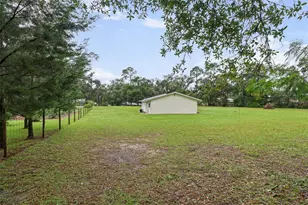420 N Court St, Bronson, FL 32621 - Photo 37