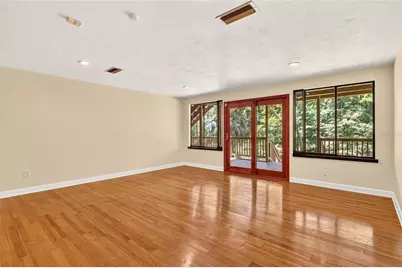 2032 NW 24th Street, Gainesville, FL 32605 - Photo 25