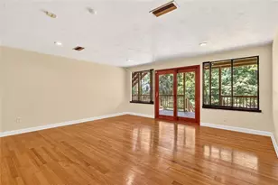 2032 NW 24th St, Gainesville, FL 32605 - Photo 25