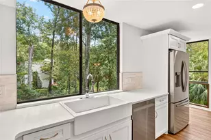 2032 NW 24th St, Gainesville, FL 32605 - Photo 11