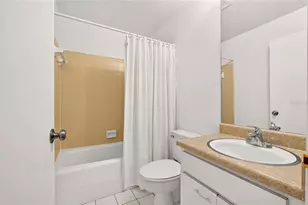 2032 NW 24th St, Gainesville, FL 32605 - Photo 21