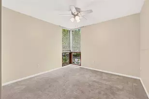 2032 NW 24th St, Gainesville, FL 32605 - Photo 19