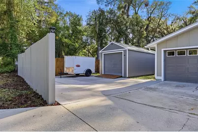 1656 NW 31st Place, Gainesville, FL 32605 - Photo 25