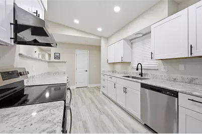 1656 NW 31st Place, Gainesville, FL 32605 - Photo 5
