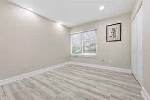 1656 NW 31st Pl, Gainesville, FL 32605 - Photo 15