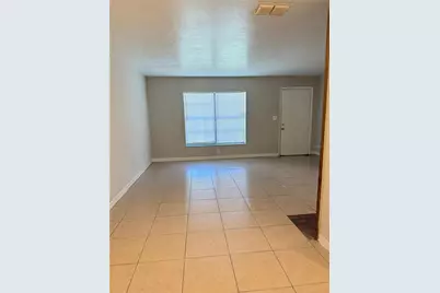 2525 NW 62nd Place #2525, Gainesville, FL 32653 - Photo 5