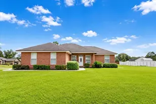 122 SW Arrow Glen, Lake City, FL 32024 - Photo 1
