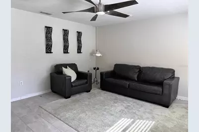 3414 NW 21st Drive #E4, Gainesville, FL 32605 - Photo 3