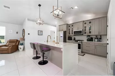 9571 NE Highway 27 Alternate, Bronson, FL 32621 - Photo 11
