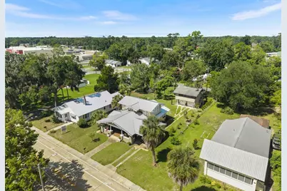398 S Marion Avenue, Lake City, FL 32025 - Photo 35