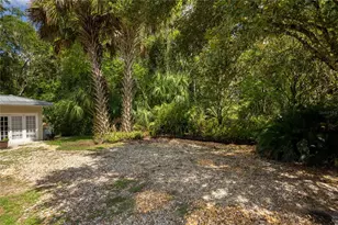 434 NW 25 St, Gainesville, FL 32607 - Photo 25