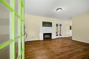 434 NW 25 St, Gainesville, FL 32607 - Photo 11