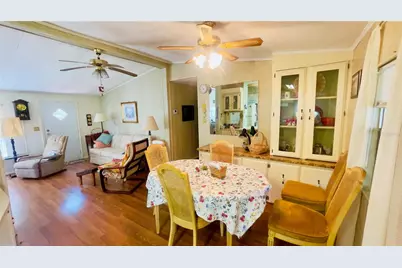 459 Marshburn Dr, Bronson, FL 32621 - Photo 5
